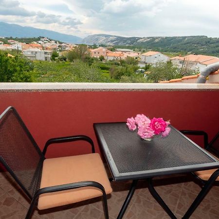 Apartmani Ivan ロパール エクステリア 写真